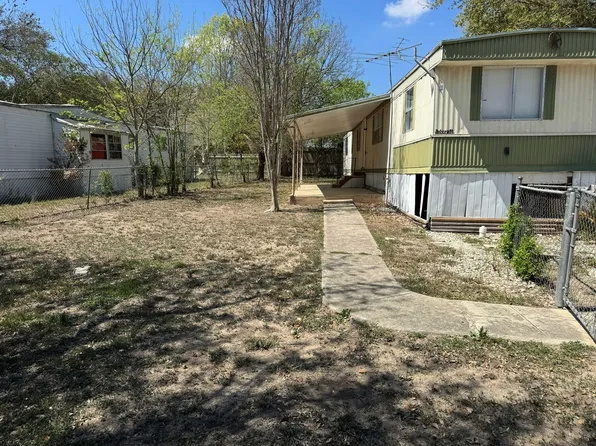 8509 Northmont Dr, San Antonio, TX 78239