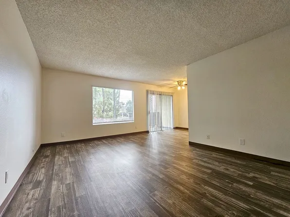 Tiara Greens, 747 Avocado Ave #2a3b39ea9, El Cajon, CA 92020