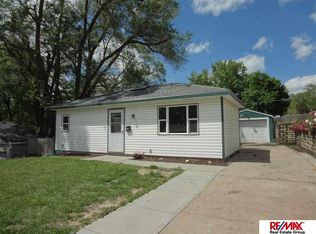 6034 Spaulding St, Omaha, NE 68104