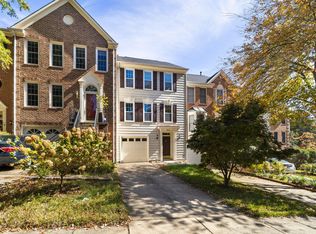 6483 English Ivy Ct, Springfield, VA 22152
