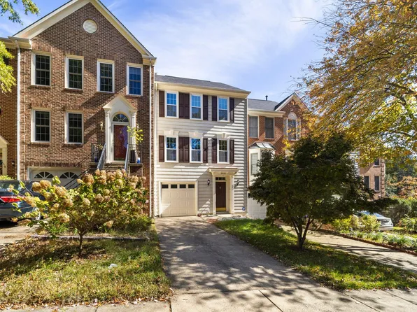 6483 English Ivy Ct, Springfield, VA 22152