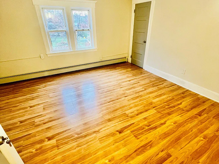 153 Montgomery St #3 — Photo 5