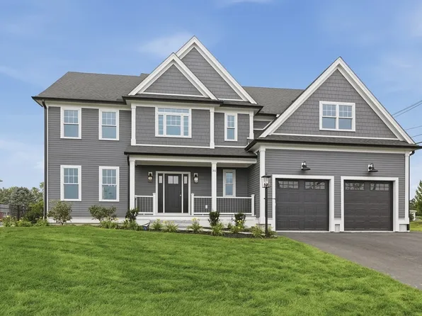 36 Ferullo Dr, Woburn, MA 01801