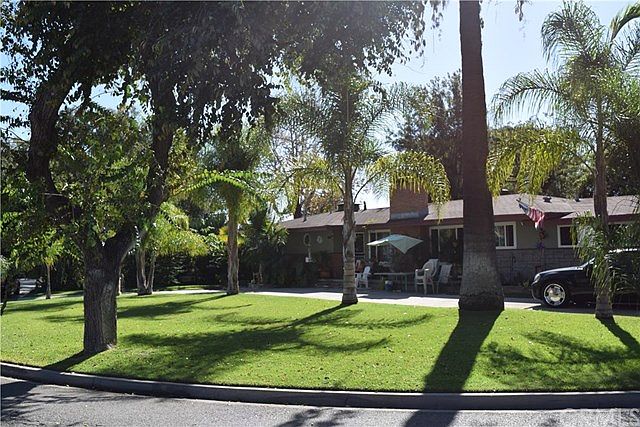 1st image of 11841 Melody Park Dr