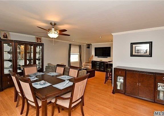 3rd image of 39 Saratoga Ave