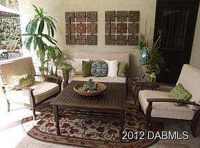 Covered Lanai Seating Area