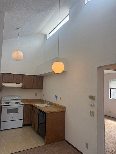 1st image of 464 Ramona Ave #6285751
