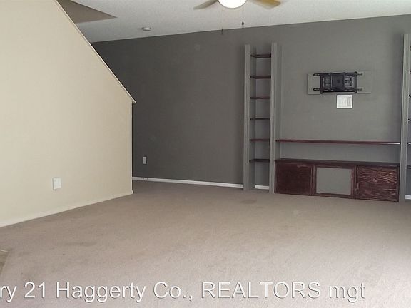 2nd image of 11917 Mesquite Rock Dr