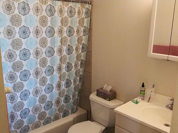 5th image of 10303 W 62nd St #7