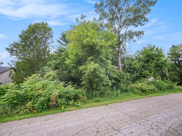 Spinnaker Ln, Pleasant Lake, MI 49272