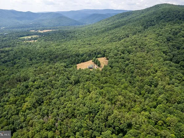 21071 Bennett Run Rd, Bergton, VA 22811