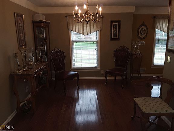 4th image of 5227 Black Foot Dr #28
