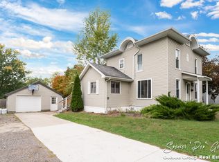 617 S Broas St, Belding, MI 48809