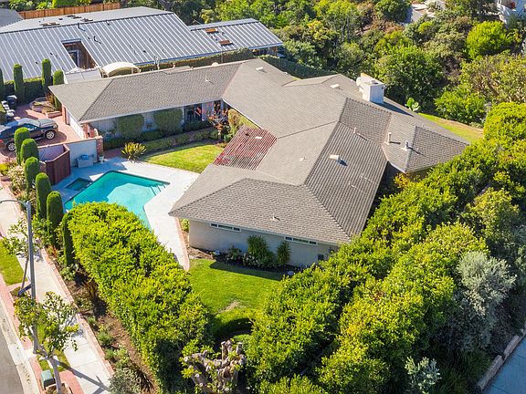 Over 23,000sqft lot