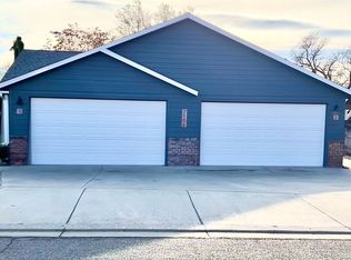 7106 W Chestnut Ave APT 1-2, Yakima, WA