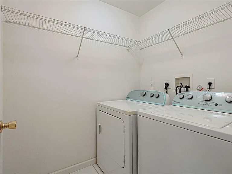 6608 Mine Dr — Photo 23