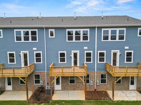 2nd image of 6993 Waterstone Dr