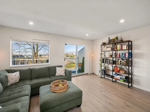 11464 Fisher St #D255, Maple Ridge, BC V2X 0H8