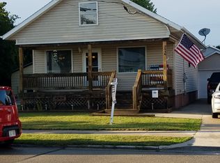 2416 12th St, Two Rivers, WI 54241