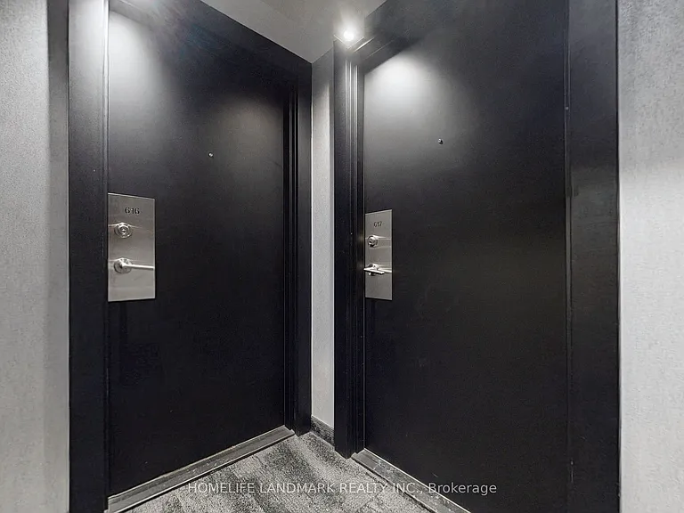 87 Peter St #617 — Photo 29