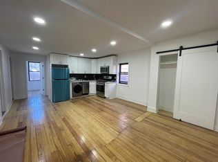 322 Union Ave APT 3, Brooklyn, NY 11211