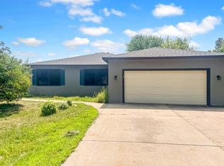 830 W 4th St, Rush City, MN 55069