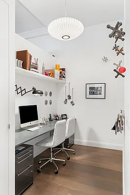 Sold by Compass | media 10