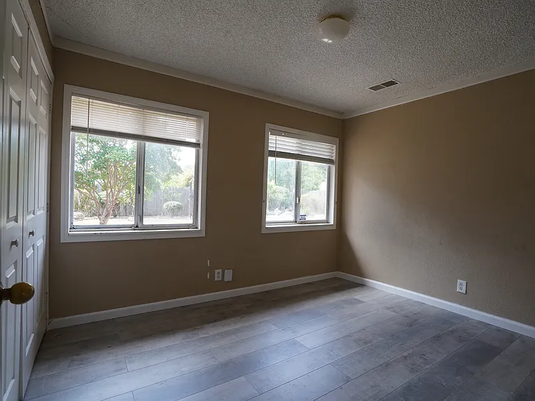 1201 Utah St — Photo 7