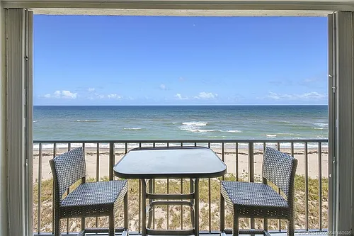 10310 S Ocean Dr Photo 1