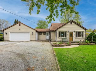 17346 Common Rd, Roseville, MI 48066