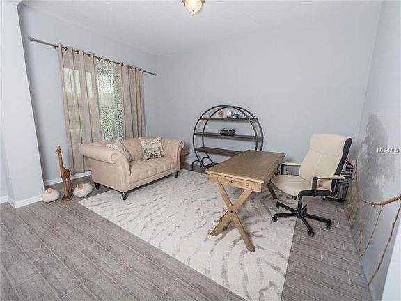 5th image of 1215 Red Haven Ln