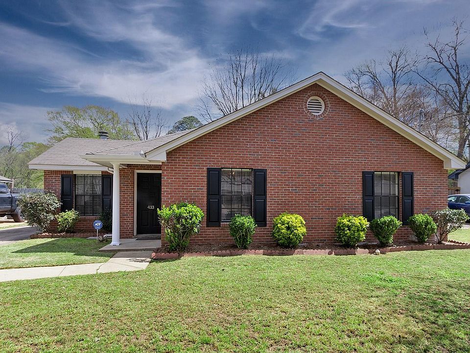 1st image of 433 Forest Park Dr