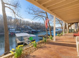 32 Lake Village Rd, Eldon, MO 65026