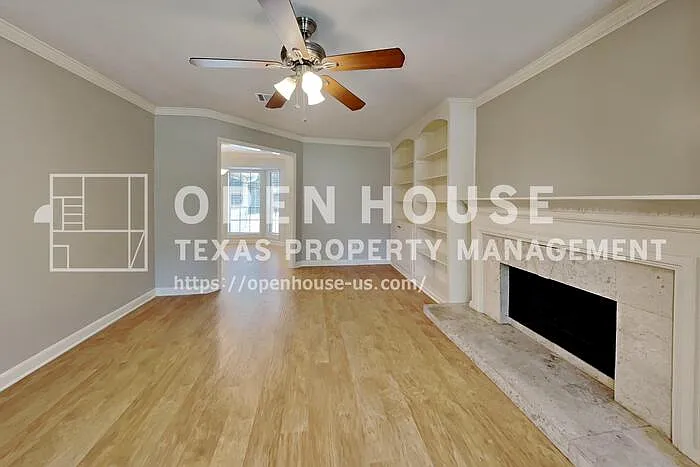 3918 Forest Village Dr — Photo 5