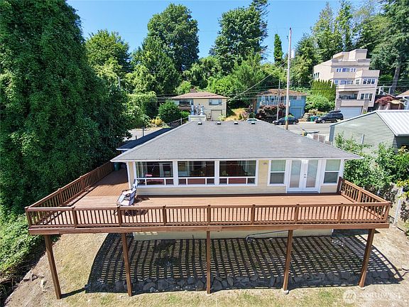 2nd image of 722 S 31st Avenue