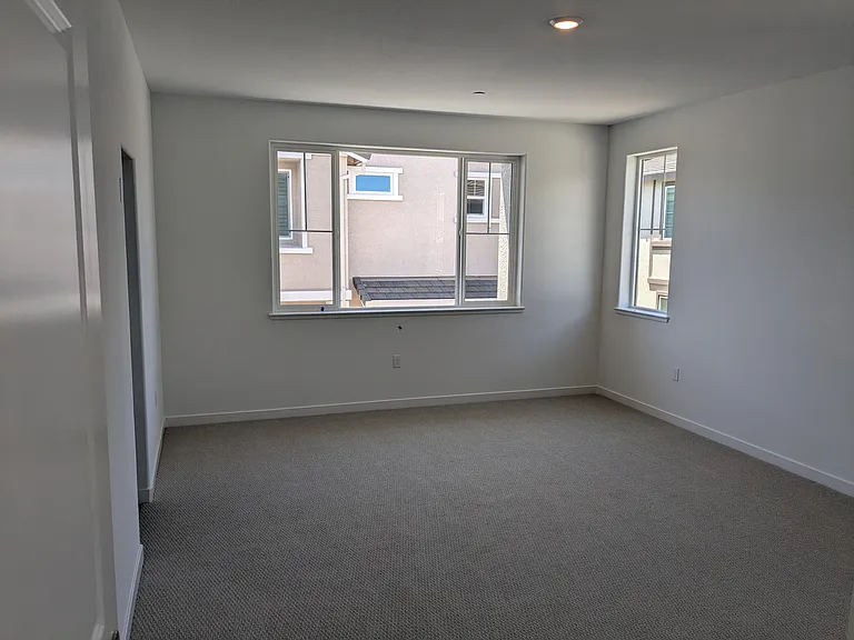 350 E Beatrice Ave — Photo 15