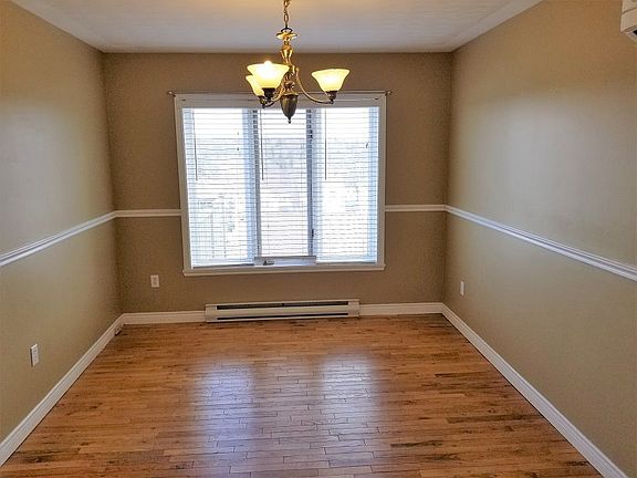 5th image of 68 Yerevan Dr