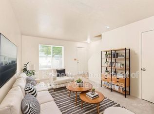 2619 SE 125th Ave APT 3, Portland, OR 97236