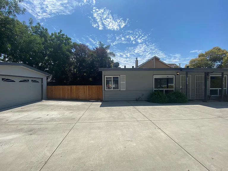 1483 Kentfield Ave — Photo 19