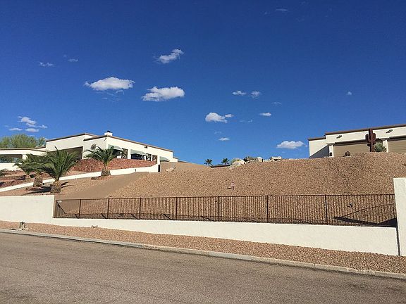 4th image of 2584 Ascot Dr