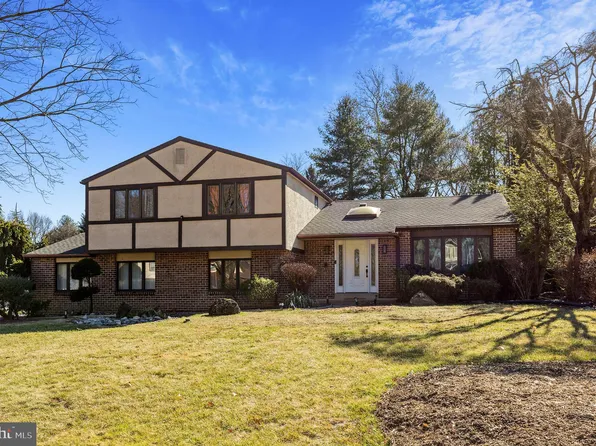 97 Ann Dr, Richboro, PA 18954