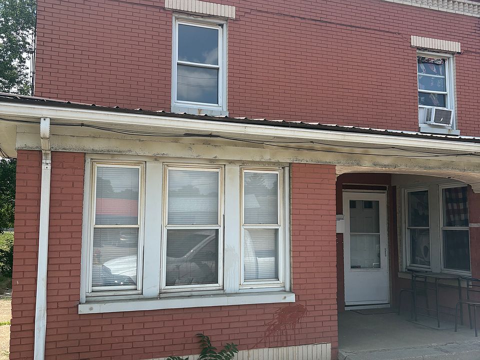 1st image of 1303 Erie St S