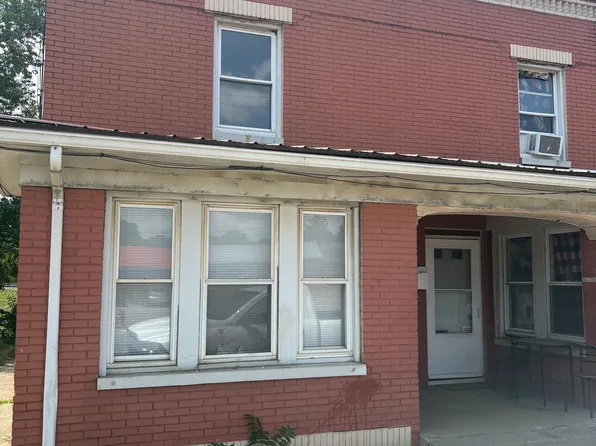 1303 Erie St S, Massillon, OH 44646