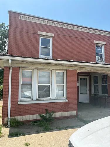 1303 Erie St S Photo 1