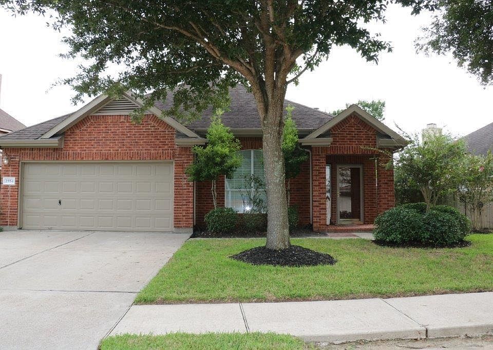 1st image of 2554 Doral Dr