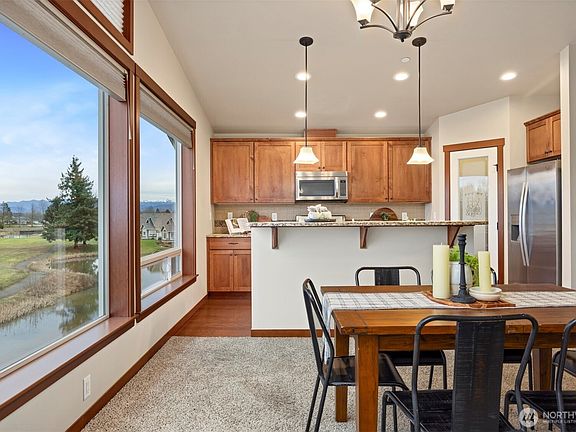 3rd image of 212 W Maberry Drive #302