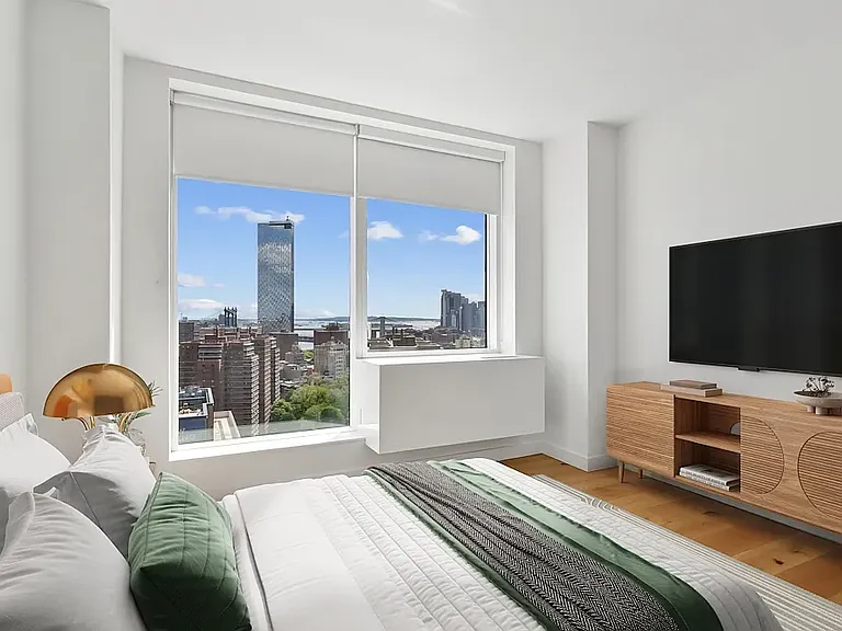 180 Broome St #1607 — Photo 4
