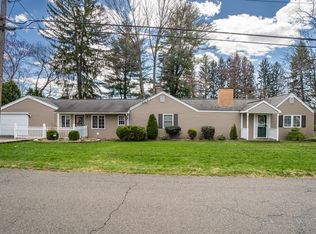 1 Charles St, Ludlow, MA 01056