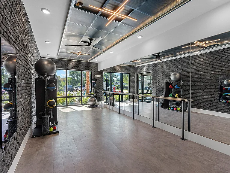 Evelyn City Lofts (46)