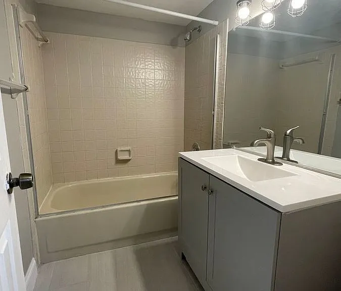 10150 Twin Lakes Dr #4-G — Photo 12